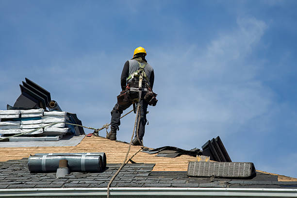 Professional Gutter Installation technician working in Mooreland, OK